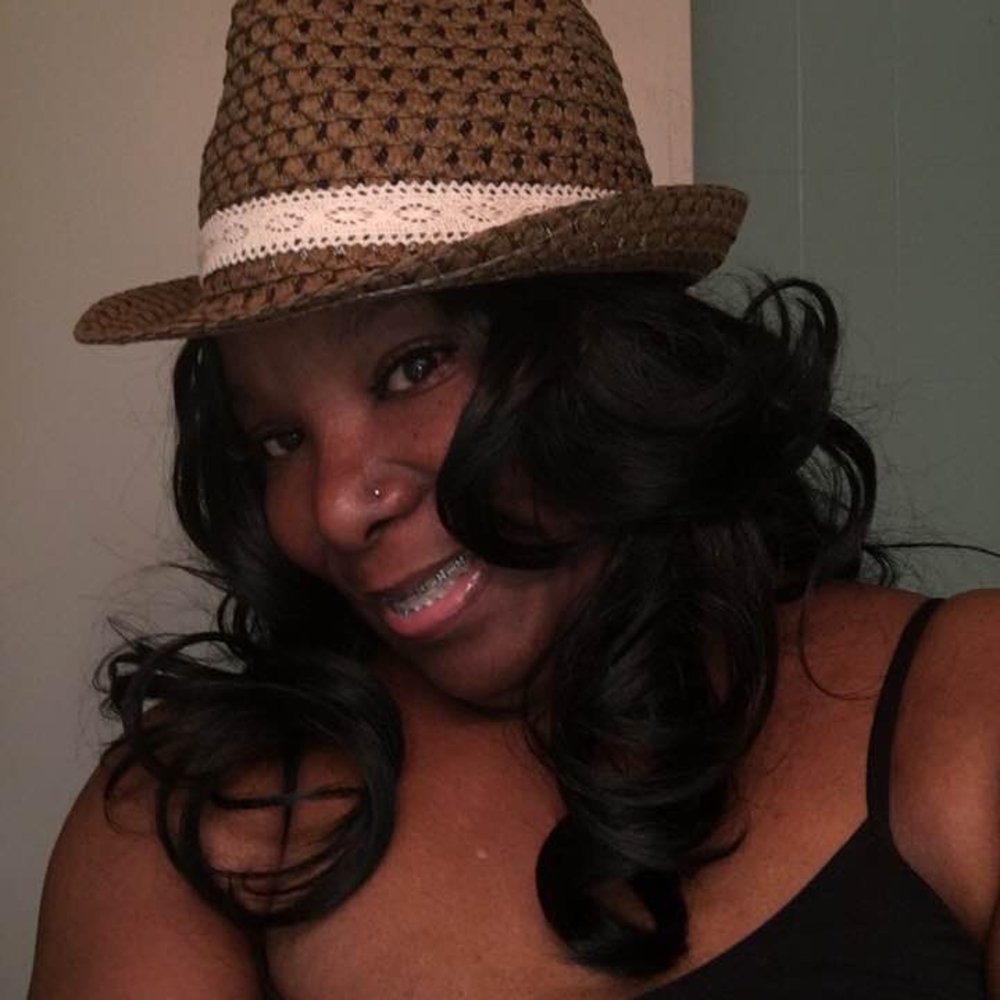 Meet your Posher, Felecia